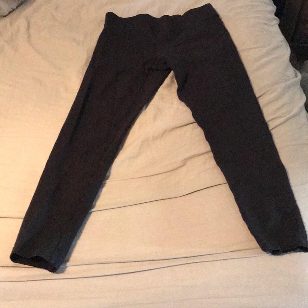 Ann Taylor EUC thick black leggings